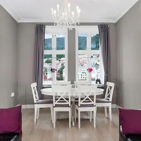 Apartment With Beautiful View To Bryggen *