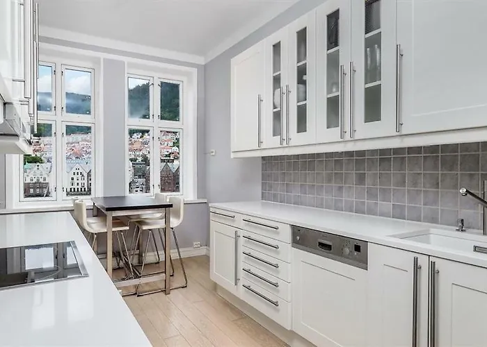 With Beautiful View To Bryggen Apartamento