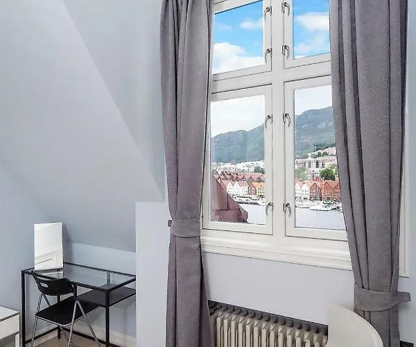 With Beautiful View To Bryggen * Берген